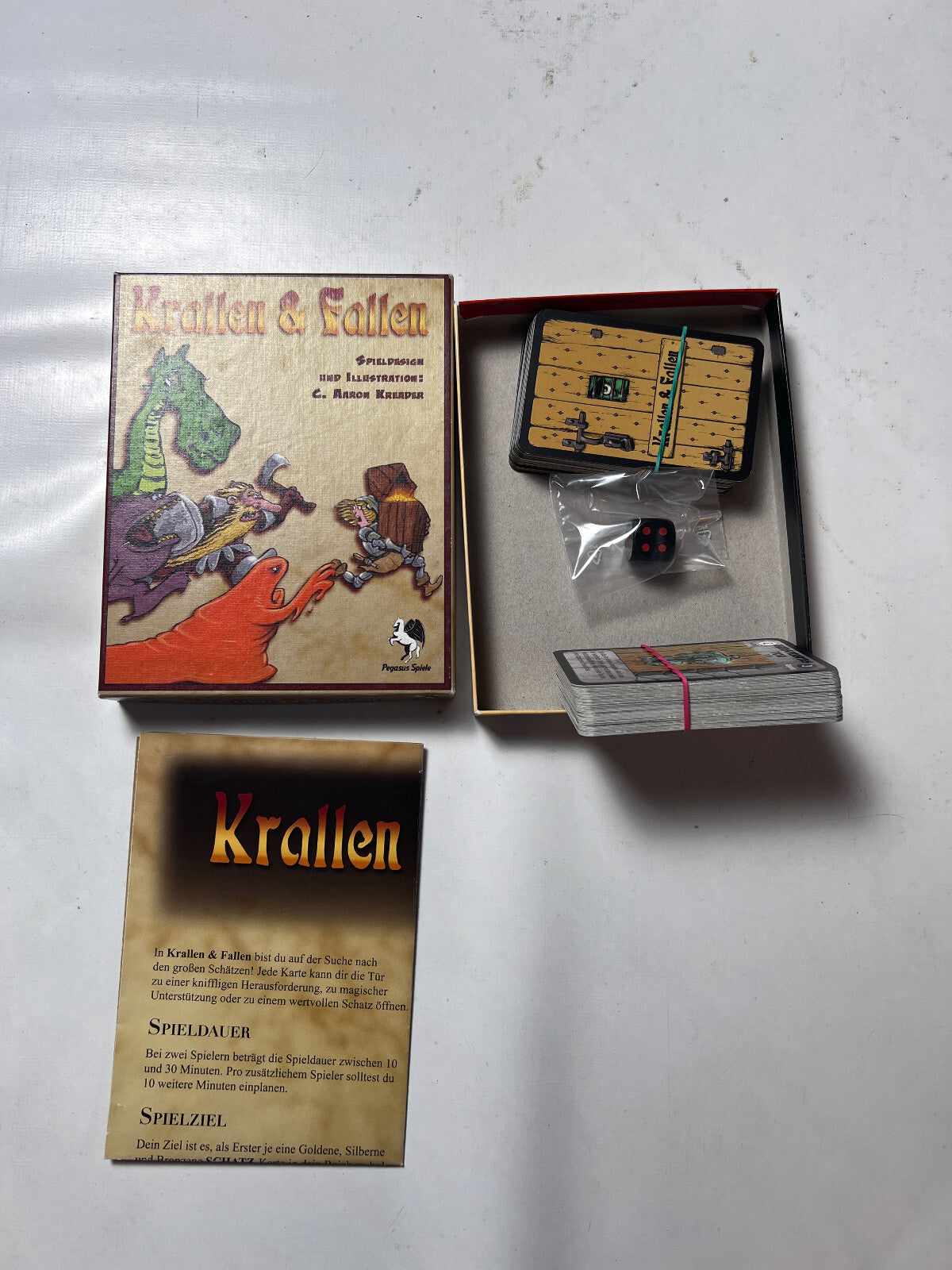 Detailfoto 3 – SKU A6635 – Kartenspiel gebraucht bei Brettspielimperium