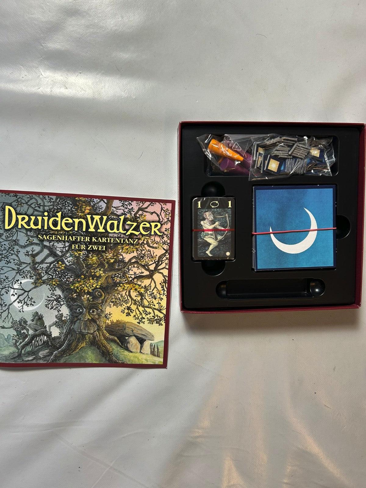 Detailfoto 6 – SKU W9547 – Kartenspiel gebraucht bei Brettspielimperium