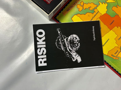 7889094
