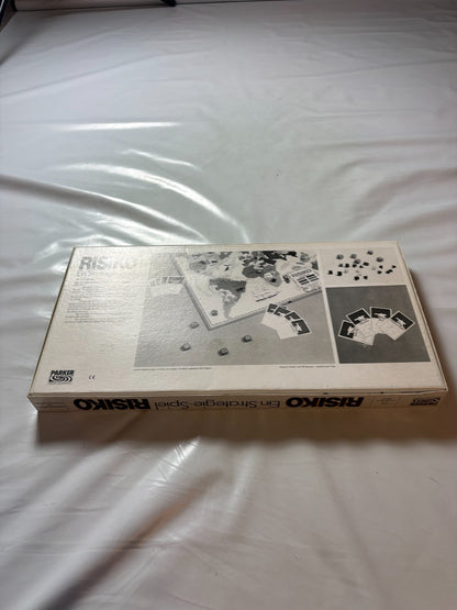 Brettspiel  Risiko  Strategiespiel weiße Ausgabe Parker 1982  Vollständig - Ansicht 11