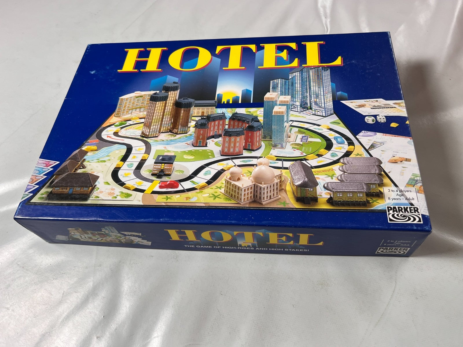 Hotel Parker 2004 blaue Ausgabe  2Laternen   Vollständig - Ansicht 15