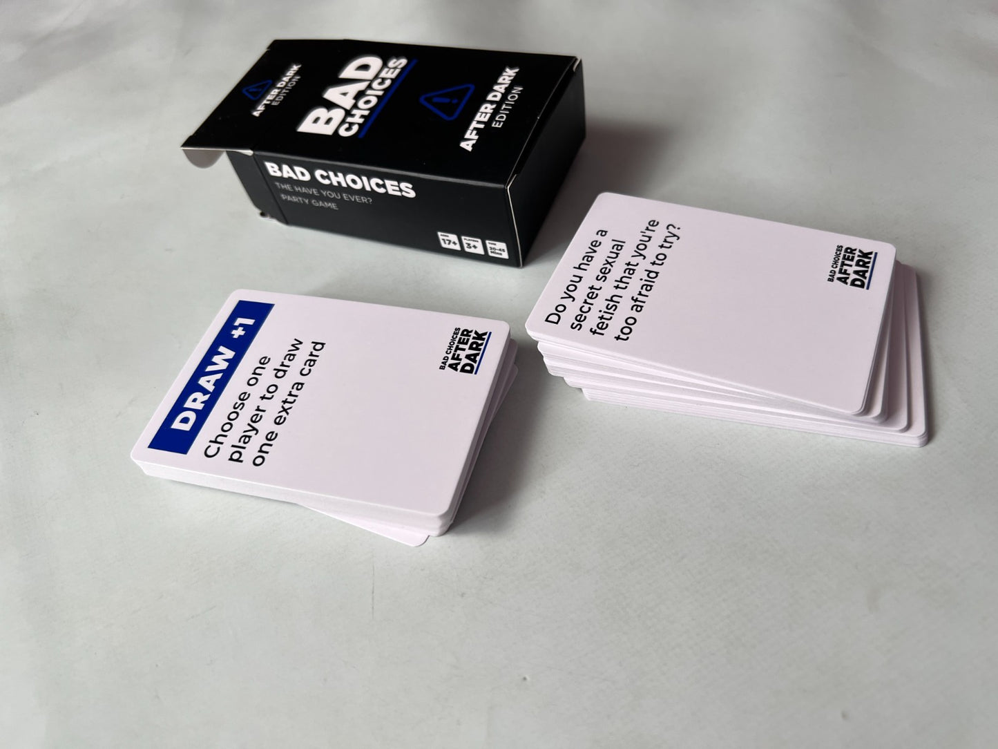 Detailfoto 3 – SKU A13980 – Kartenspiel gebraucht bei Brettspielimperium