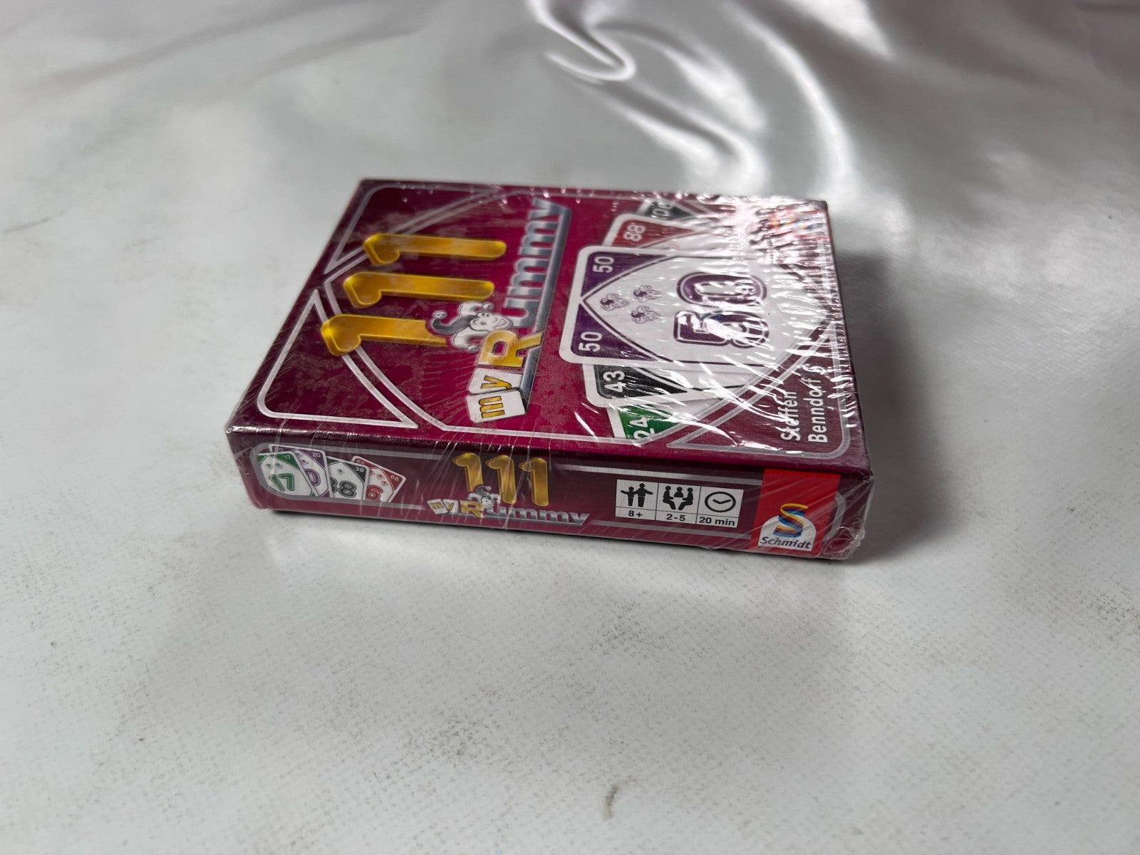 Detailfoto 3 – SKU A12090 – Kartenspiel neu bei Brettspielimperium