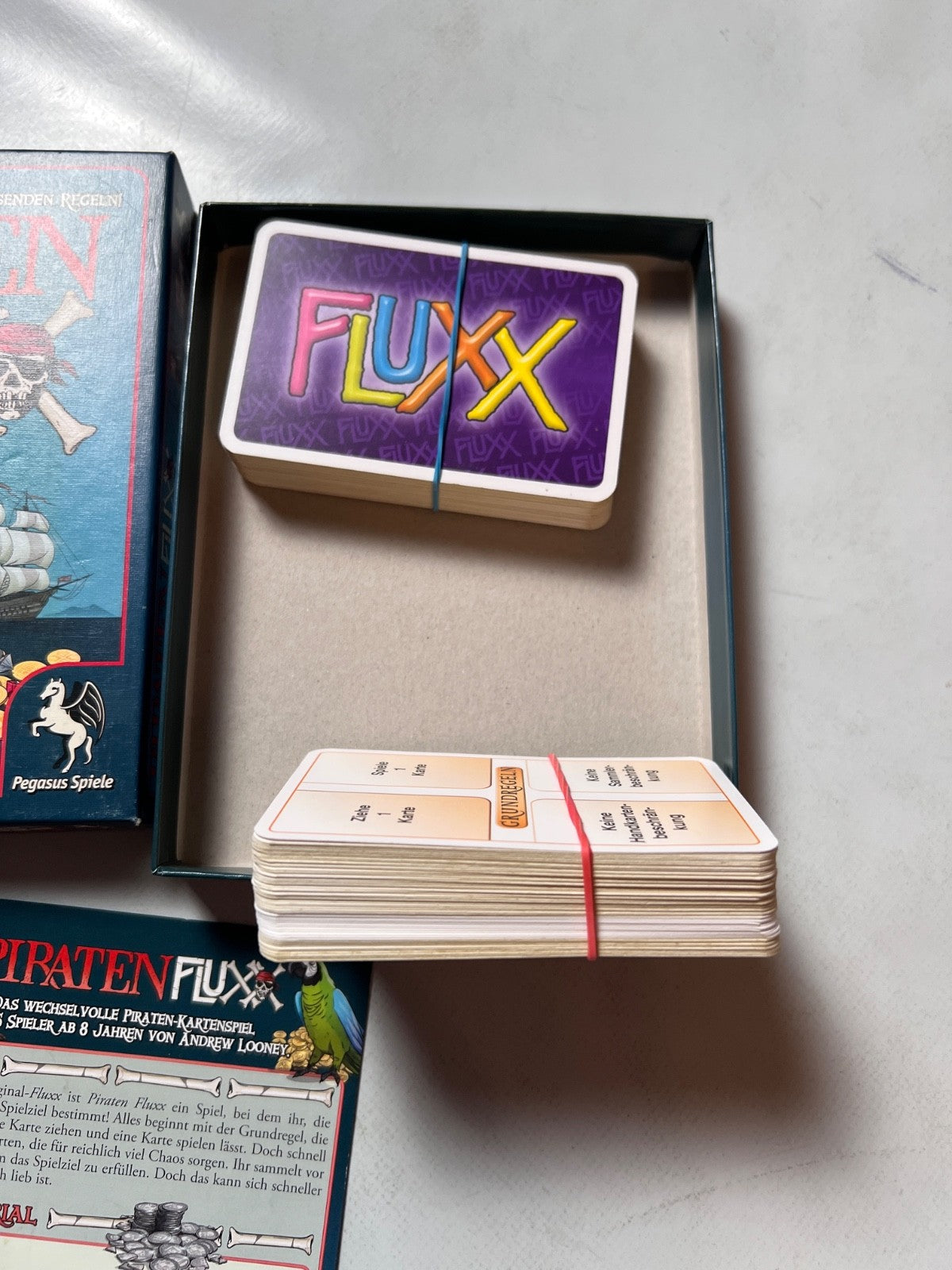 Detailfoto 3 – SKU A11164 – Kartenspiel gebraucht bei Brettspielimperium