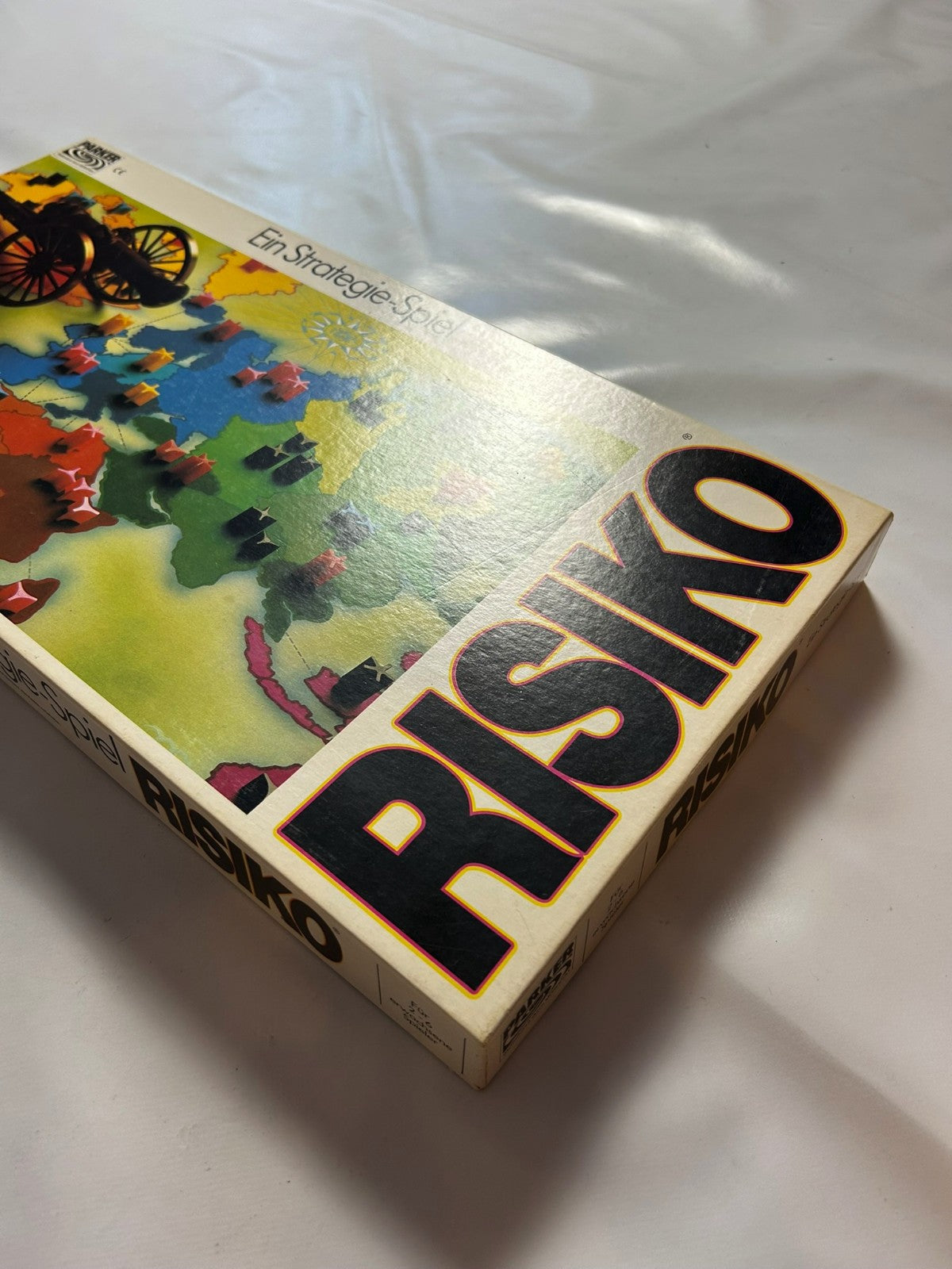 7889087