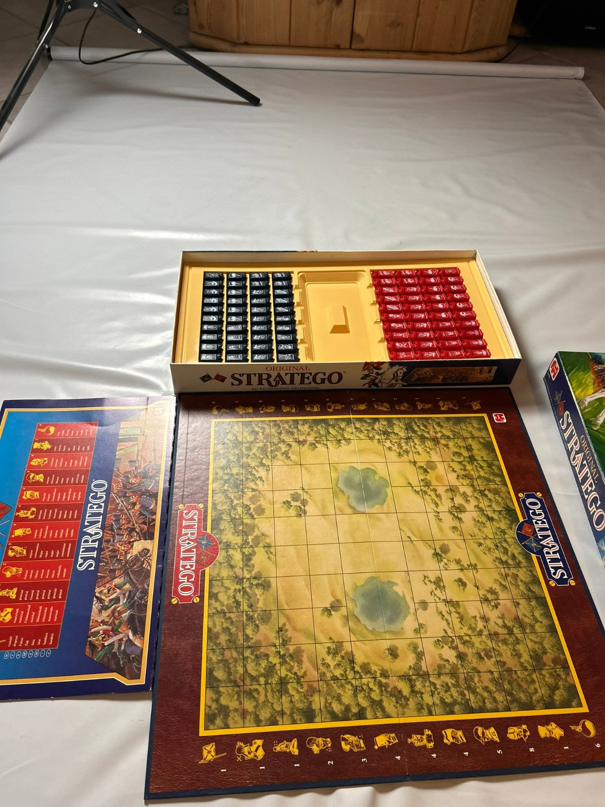 Detailfoto 11 – SKU W9437 – Gesellschaftsspiel gebraucht bei Brettspielimperium
