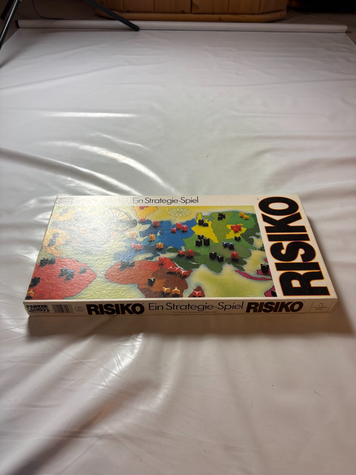 Brettspiel  Risiko  Strategiespiel weiße Ausgabe Parker 1982  Vollständig - Ansicht 3