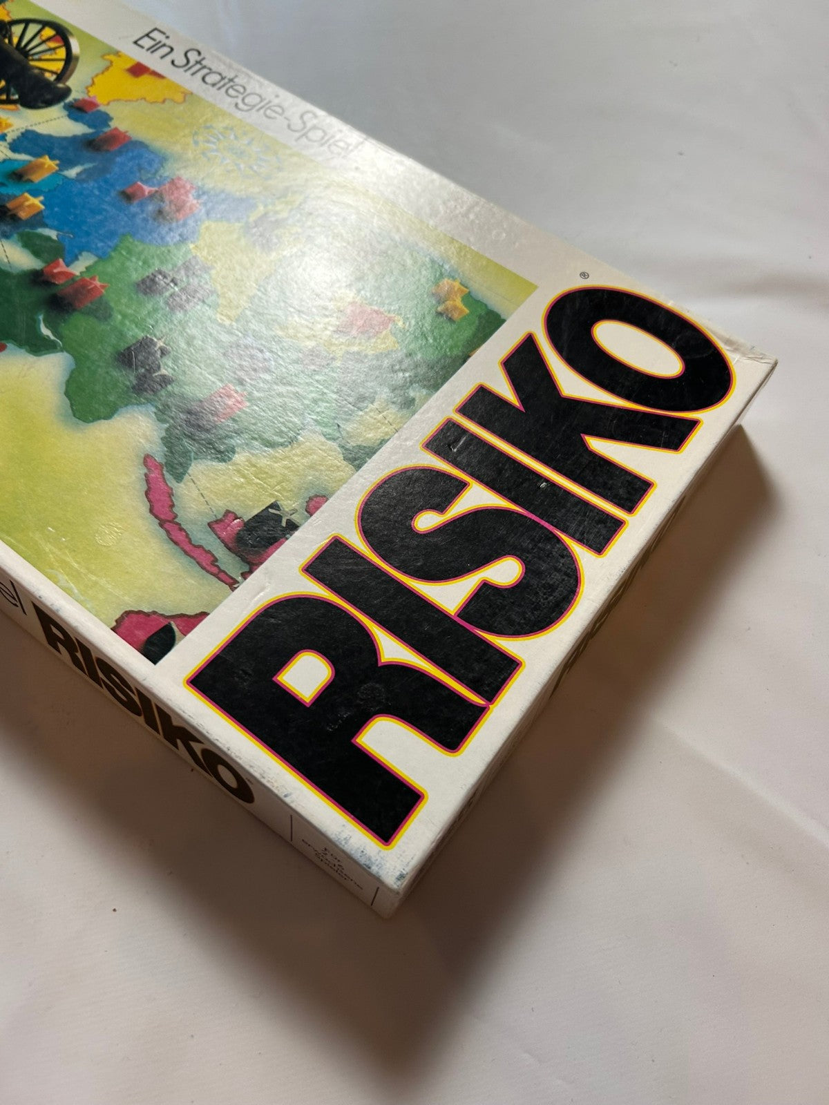 7693067