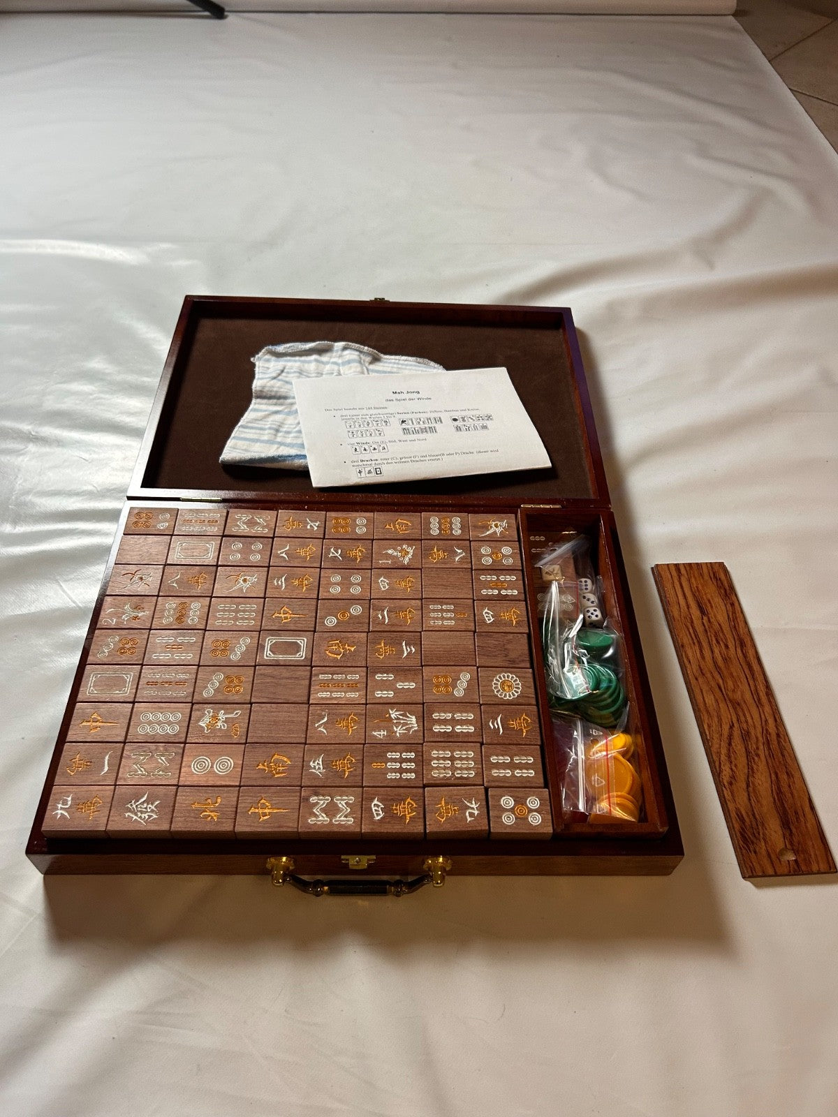 Detailfoto 7 – SKU A10998 – Gesellschaftsspiel gebraucht bei Brettspielimperium