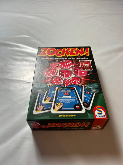 7696040