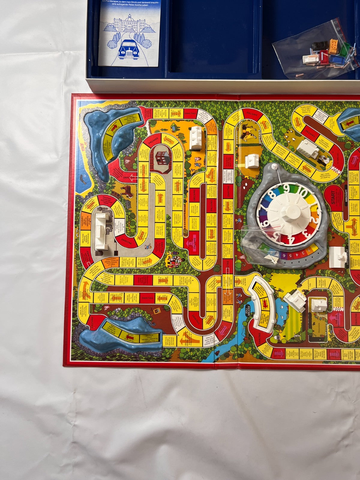 Spiel des Lebens MB 1984 Spiel blaue Ausgabe Brettspiel 2 Fahnen Vollständig - Ansicht 4