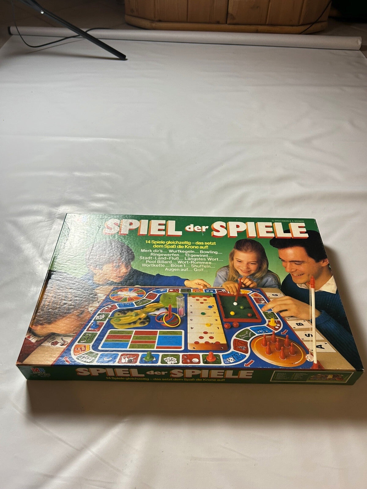 6805308