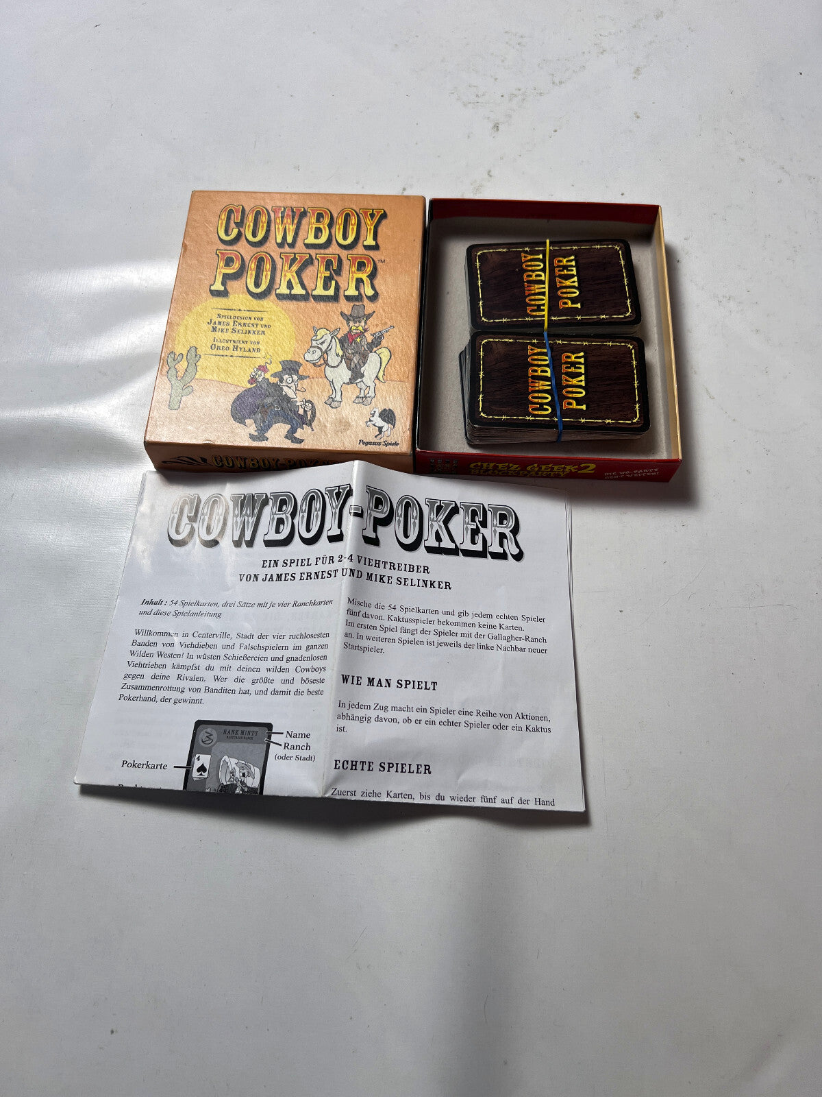 Detailfoto 3 – SKU A6633 – Kartenspiel gebraucht bei Brettspielimperium