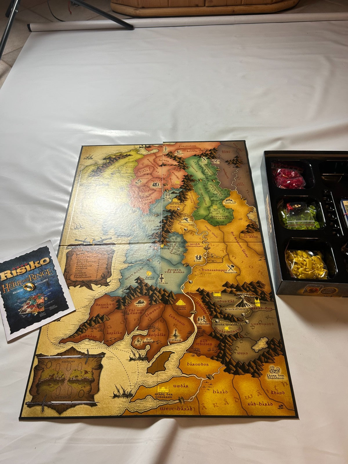 Risiko  Herr der Ringe  Erobere Mittelerde  Hasbro  Vollständig - Ansicht 8