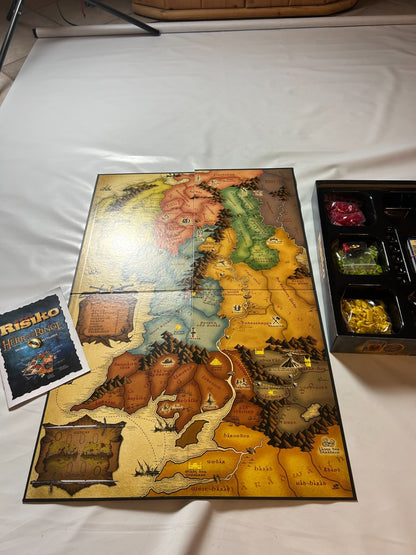 Risiko  Herr der Ringe  Erobere Mittelerde  Hasbro  Vollständig - Ansicht 8