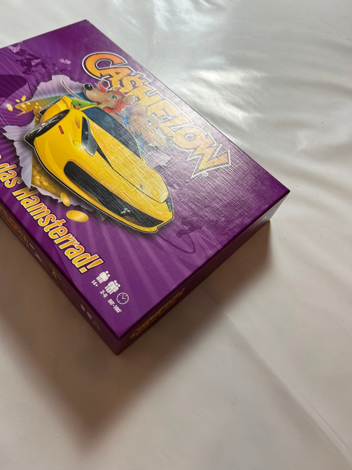 7652054