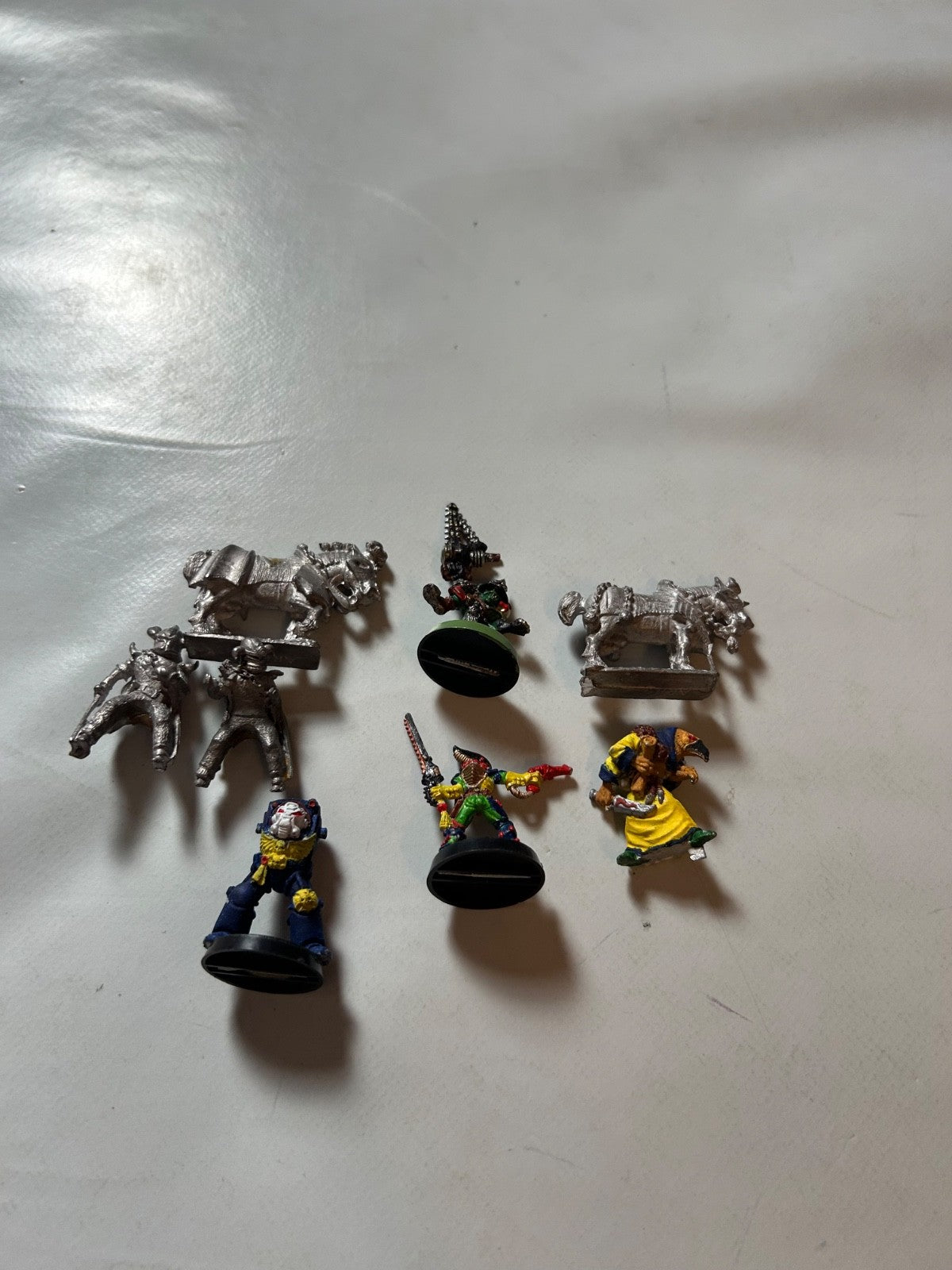 8 x Warhammer (Warhammer 40k) Figuren Miniaturen Zinn teils bemalt - Ansicht 3