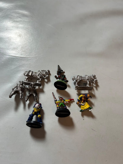 8 x Warhammer (Warhammer 40k) Figuren Miniaturen Zinn teils bemalt - Ansicht 3