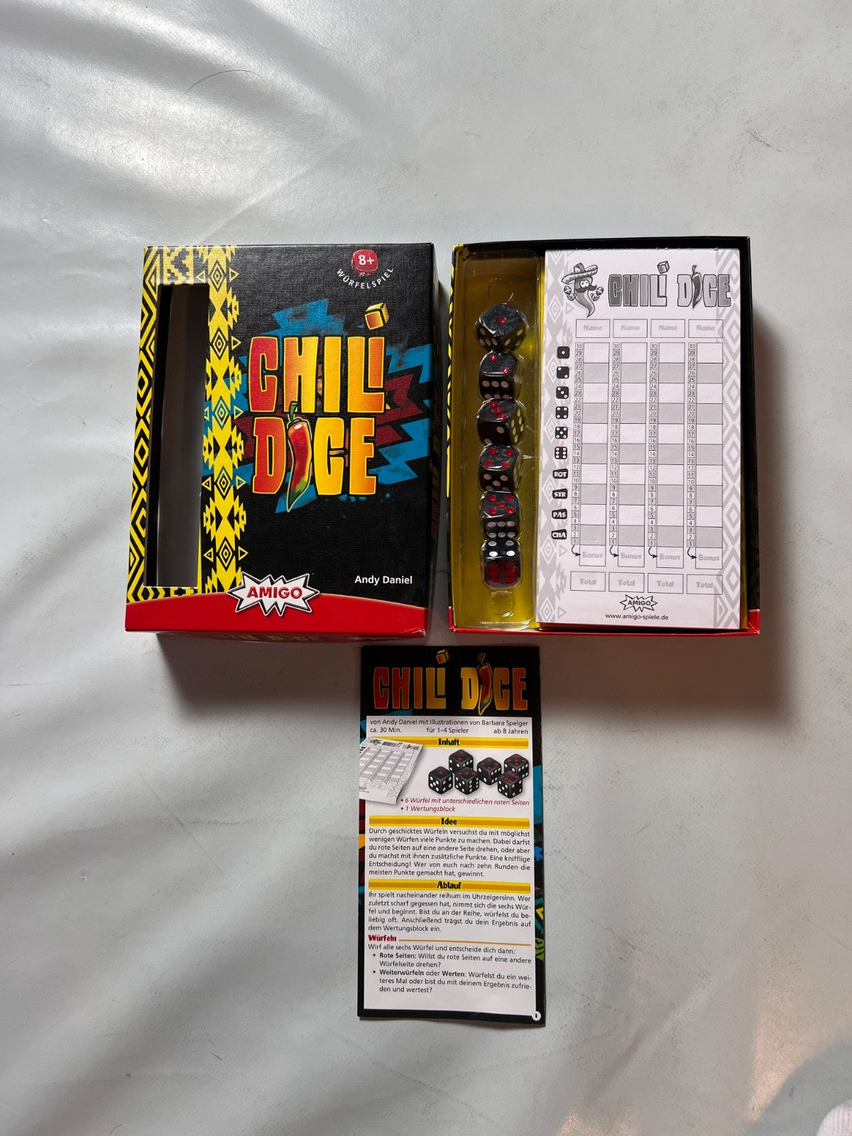 Amigo Chili Dice ab 8 Jahre 14 Spieler Familienspiel Würfelspiel  Vollständig - Ansicht 2