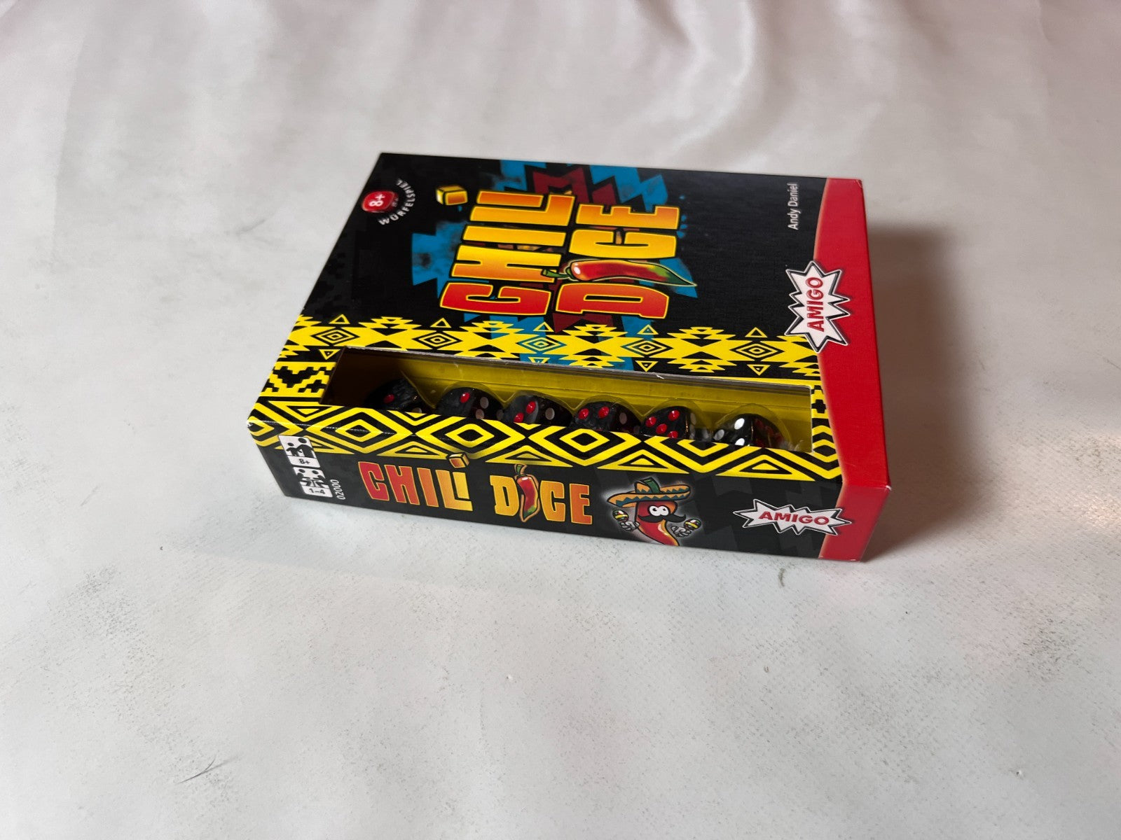 Amigo Chili Dice ab 8 Jahre 14 Spieler Familienspiel Würfelspiel  Vollständig - Ansicht 4