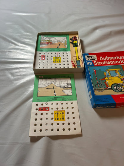 AUFMERKSAM IM STRASSENVERKEHR PIKO SPIELWAREN DDR  Vollständig getestet - Ansicht 7