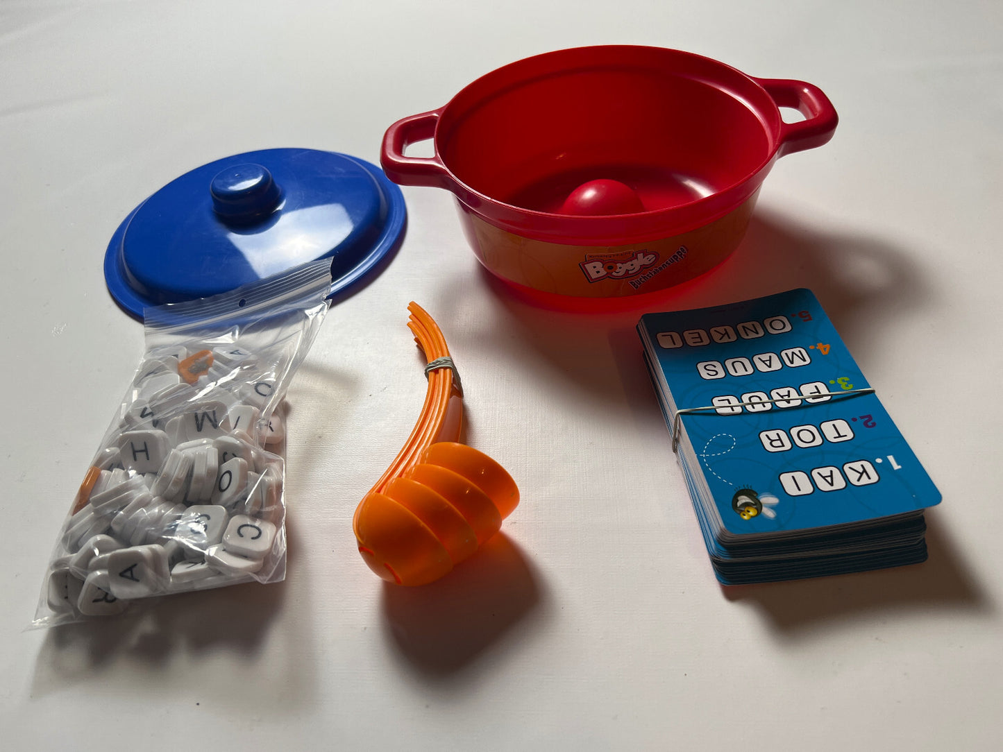 Boggle Buchstabensuppe Gesellschaftsspiel Spiel  Hasbro - Vollständig - Ansicht 4