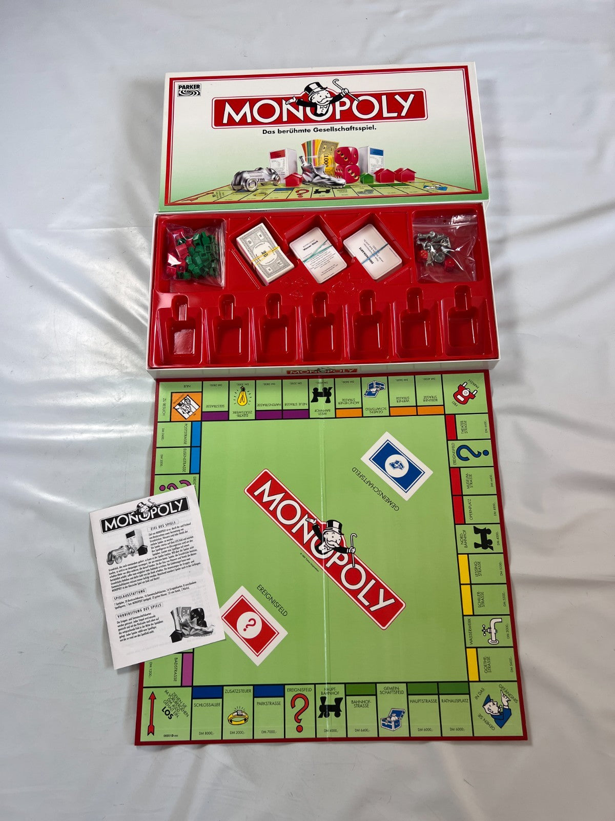 Brettspiel   Monopoly  Parker DMVersion 1992  Vollständig - Ansicht 2