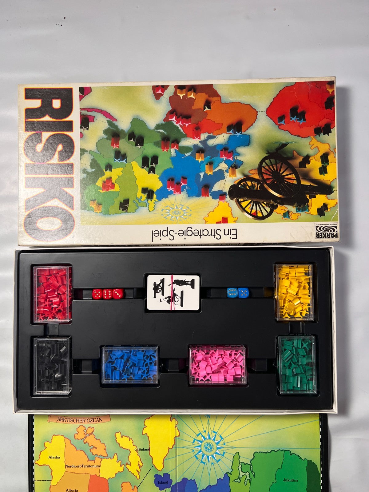 Brettspiel  Risiko  weiße Ausgabe Parker 1982  Vollständig ohne Beschreibung - Ansicht 3