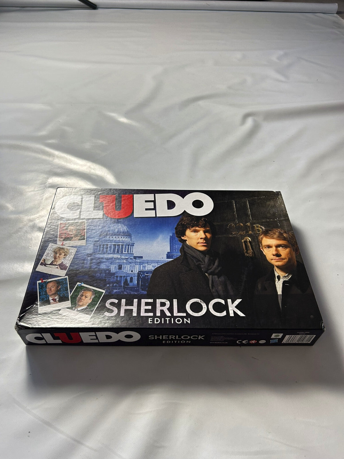 CLUEDO Gesellschaftsspiel Sherlock Edition  Vollständig - Ansicht 3