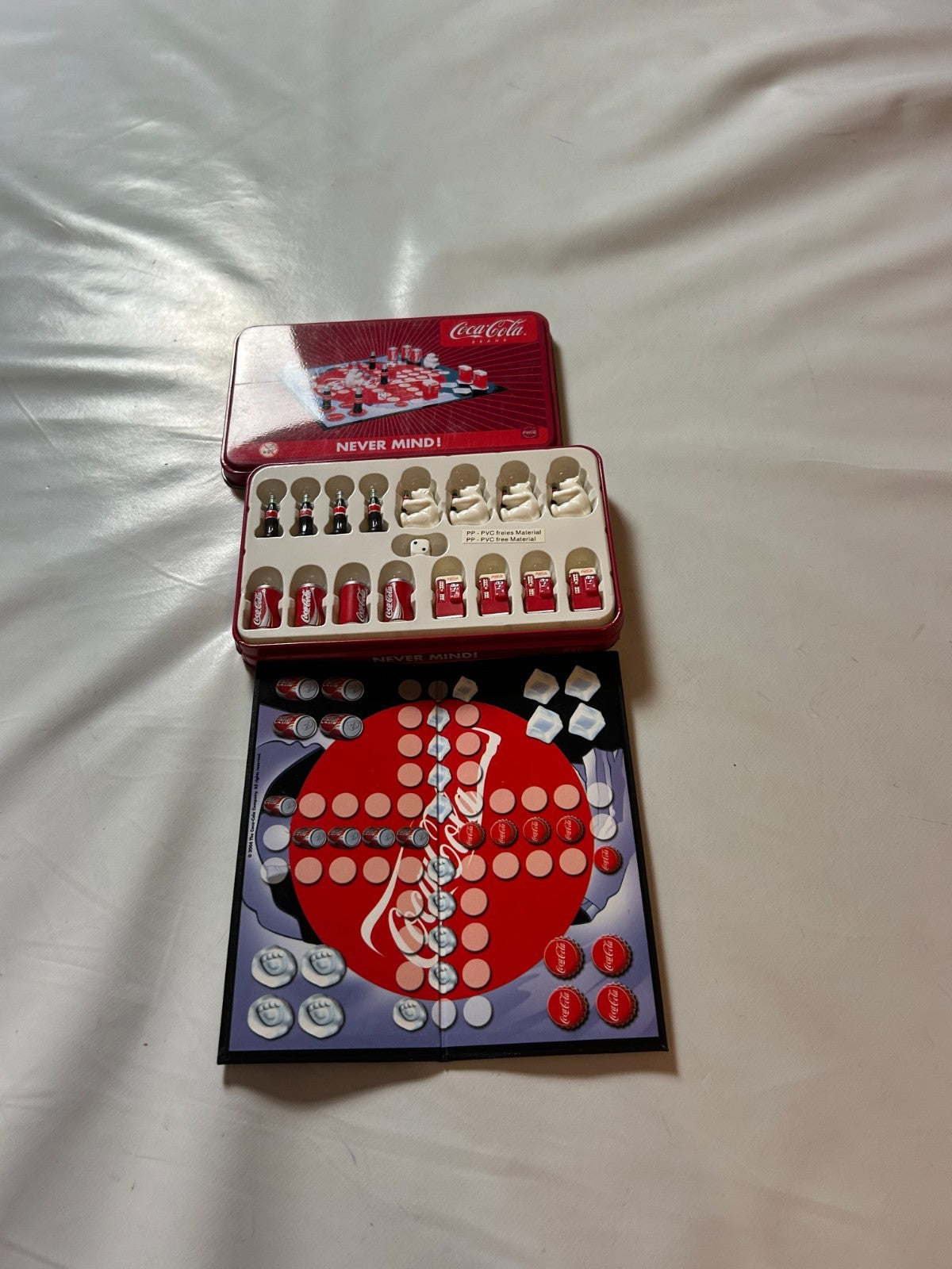 Coca Cola Coke Never Mind Brettspiel  In BLECHDOSE  Vollständig - Ansicht 7