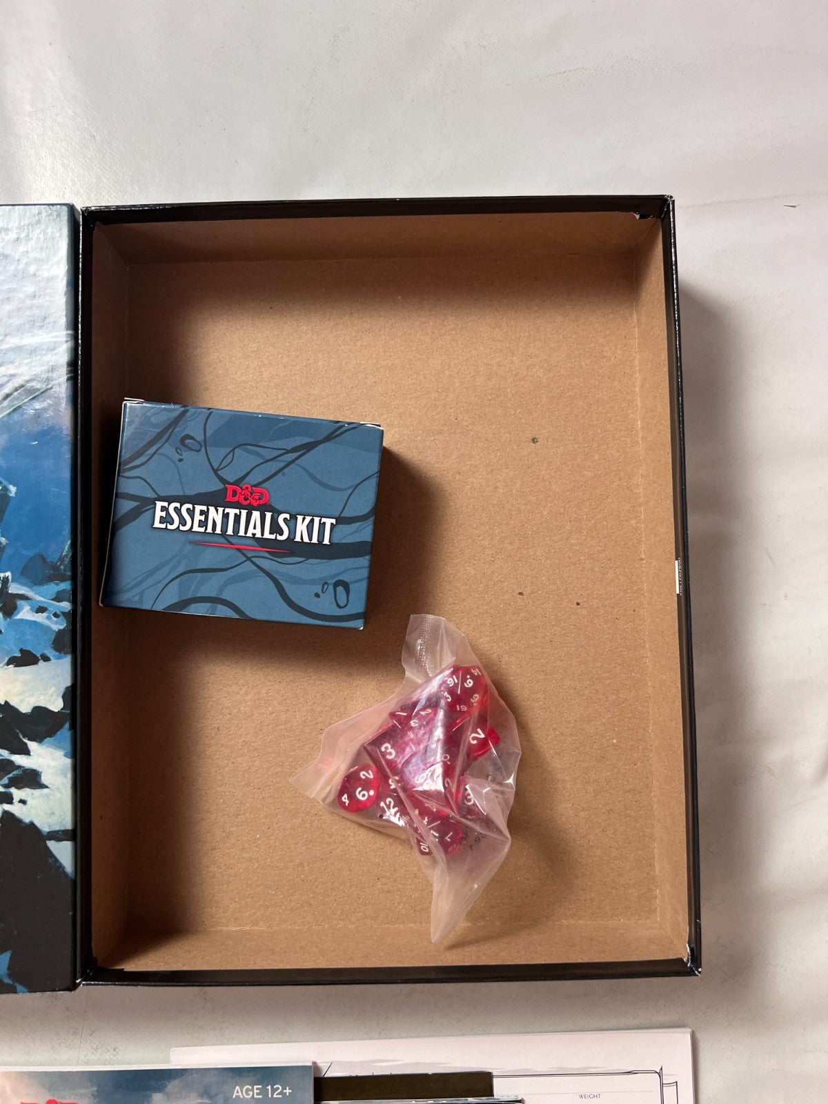 D&D 5E Essentials Kit - Einsteigerbox, gebraucht, englisch - Vollständig - Ansicht 4