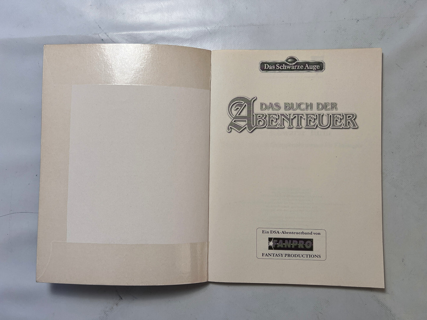 Das Schwarze Auge Das Buch der Abenteuer Ein Solo und ein Gruppenabenteuer - Hef - Ansicht 3