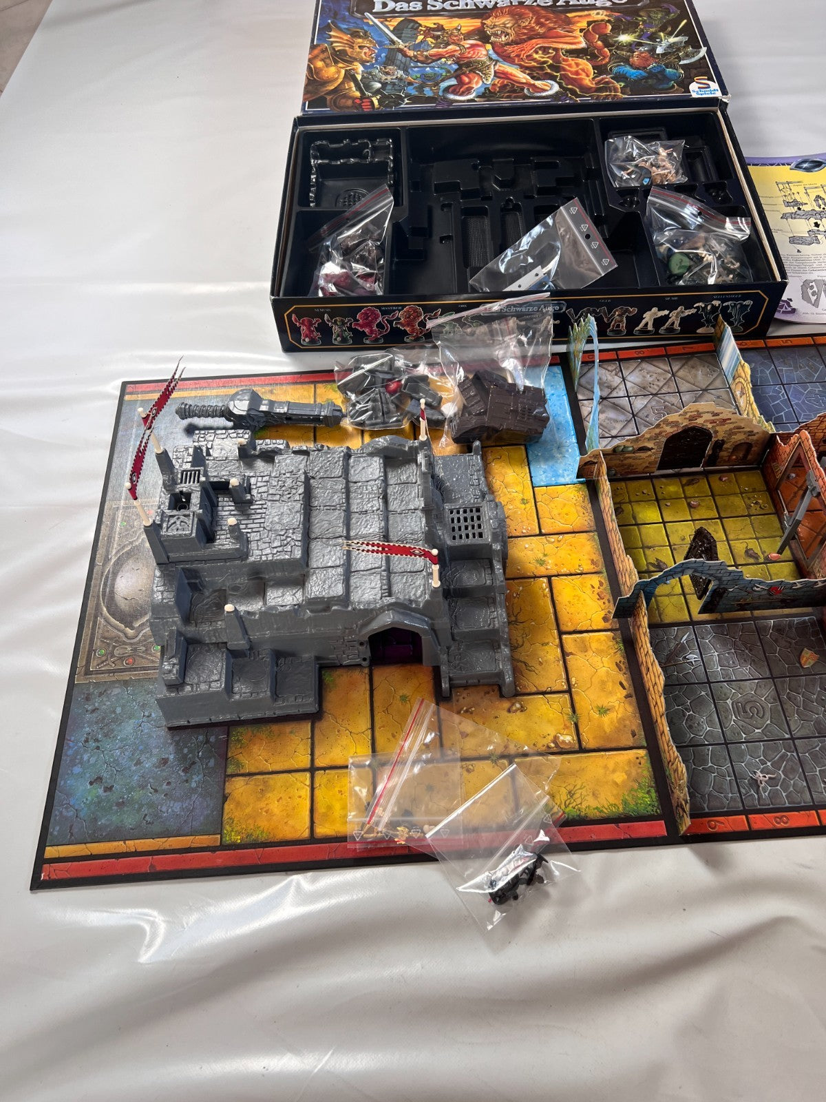 Das Schwarze Auge  Die Burg des Schreckens  Schmidt Spiele 1991  Vollständig - Ansicht 3