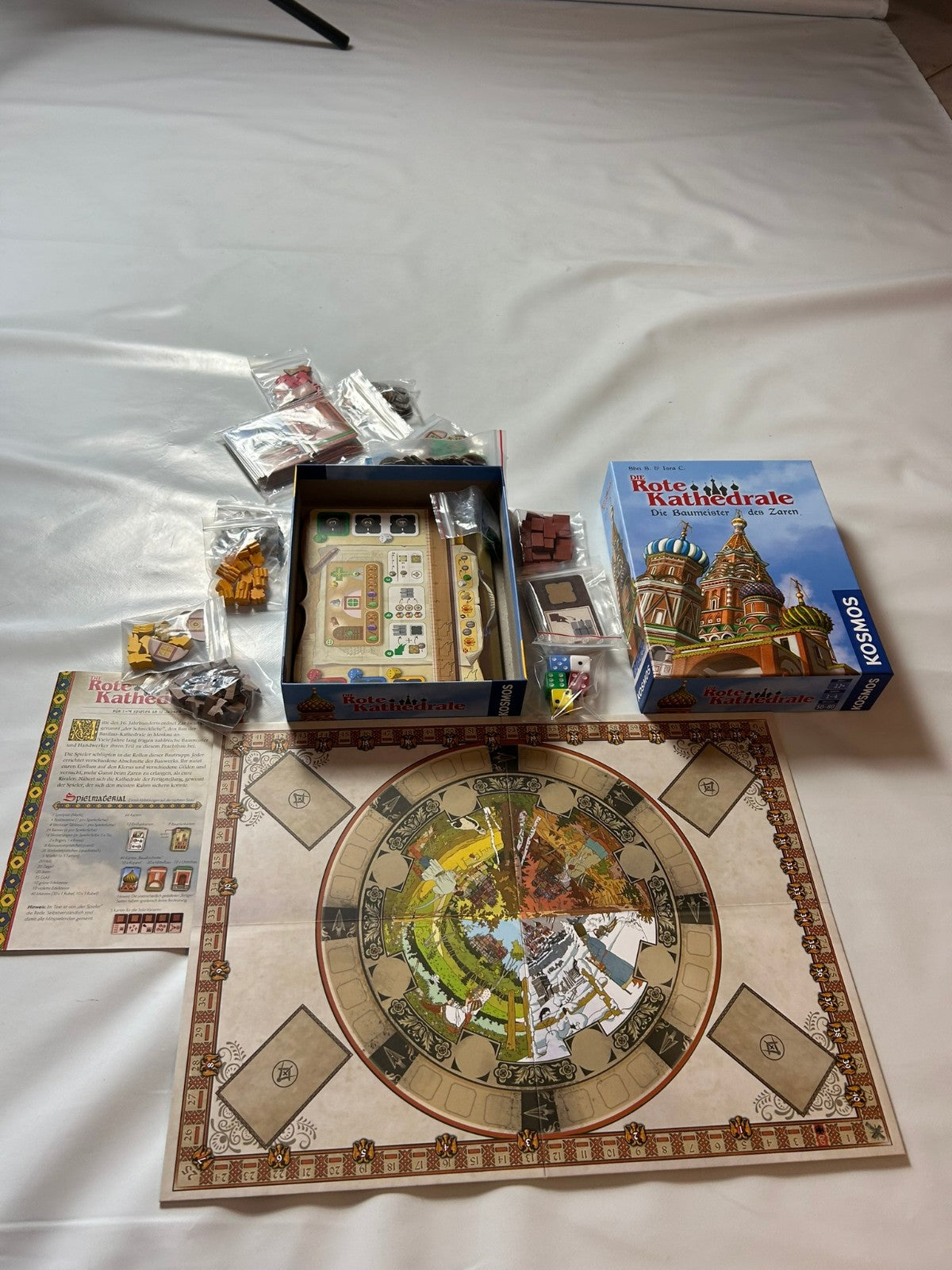 Die Rote Kathedrale Kosmos Brettspiel Gesellschaftsspiel  aus 2021  vollständig - Ansicht 8