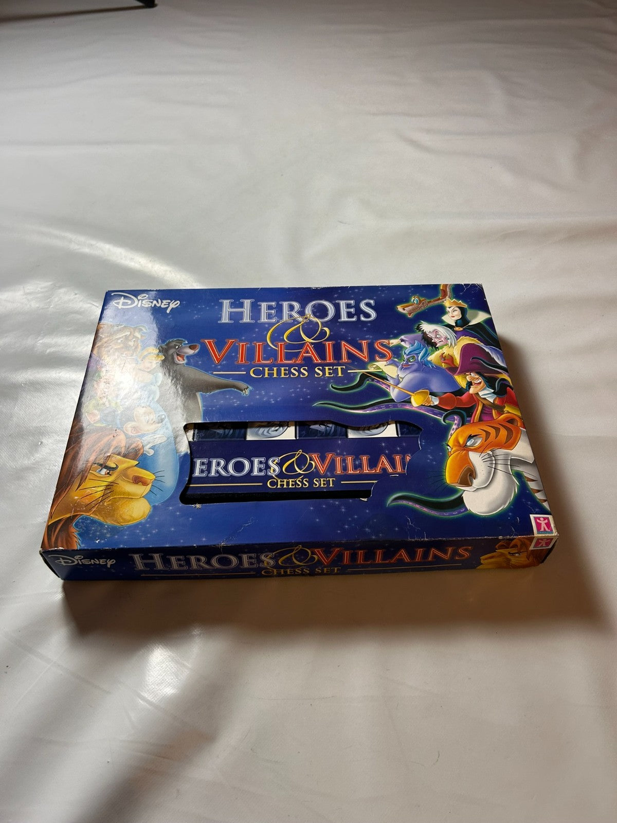 Disney Heroes & Villains (Helden und Schurken) Schach Set  Vollständig - Ansicht 3