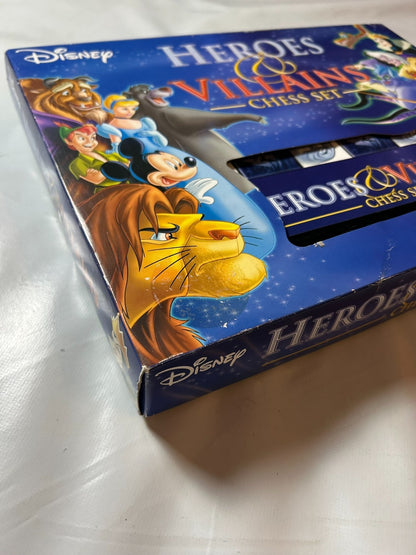 Disney Heroes & Villains (Helden und Schurken) Schach Set  Vollständig - Ansicht 5