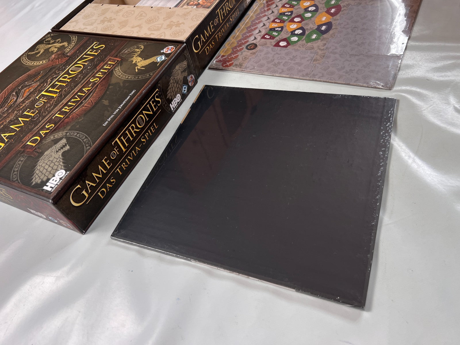 Game of Thrones  Das Trivia Spiel  Brettspiel Deutsch  Unbespielt - Ansicht 3