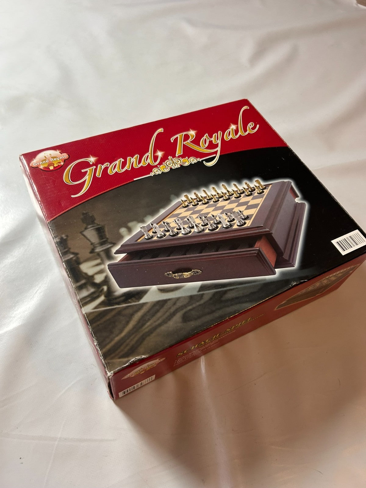 Grand Royale Schatulle aus Holz 20x20 Figuren Metall König 4cm  Unbespielt - Ansicht 5