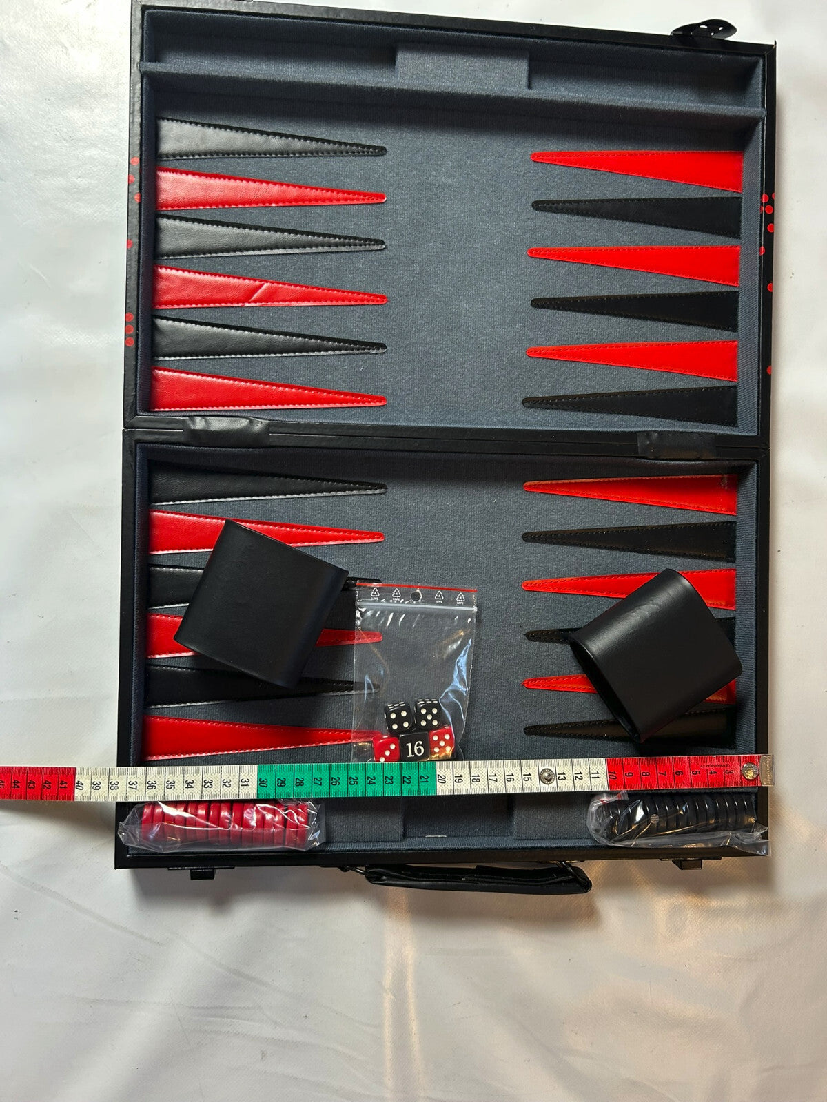 Großer Backgammon KunstlederKoffer Rot schwarz  38 x 25 cm geschlossen - Ansicht 12