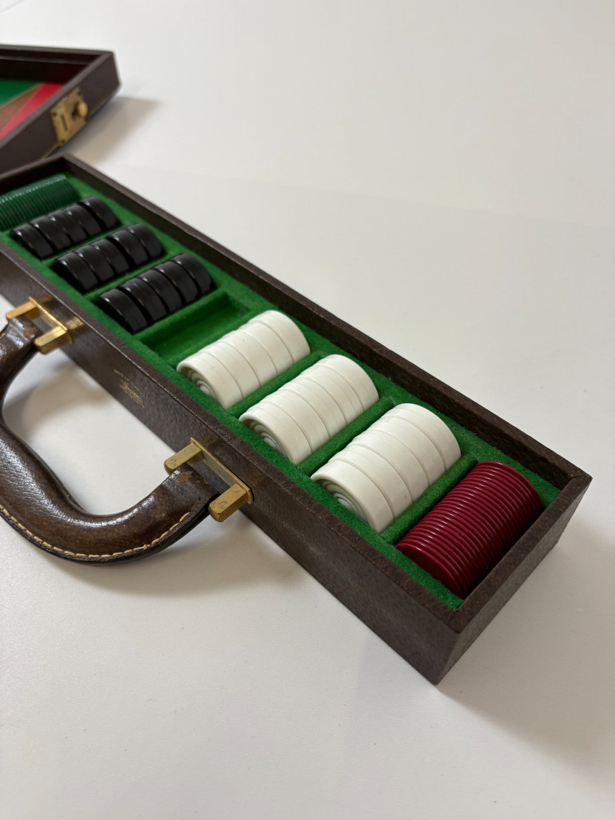 Gucci Backgammon-Set aus Holz und Leder - Vollständig - Ansicht 15