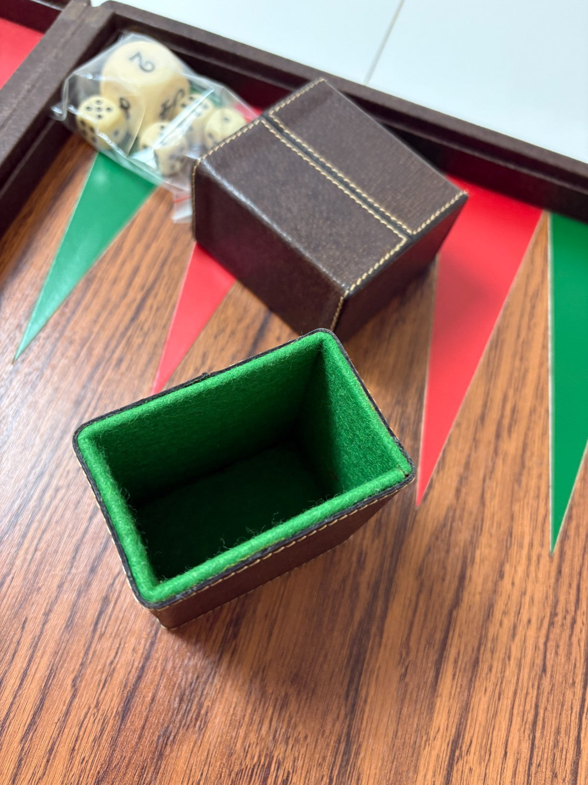 Gucci Backgammon-Set aus Holz und Leder - Vollständig - Ansicht 17