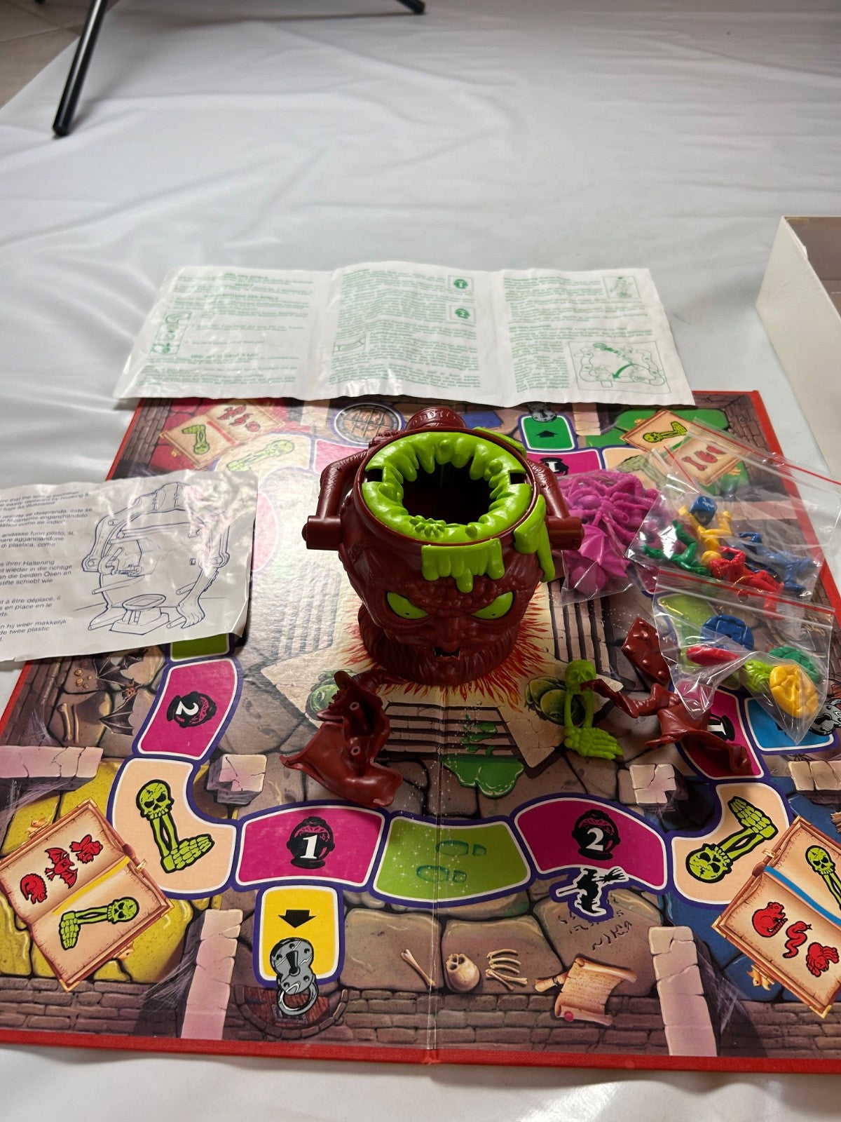 Hexenkessel  Ein schaurig schöner Spielspaß  MB Spiele  Vollständig - Ansicht 10