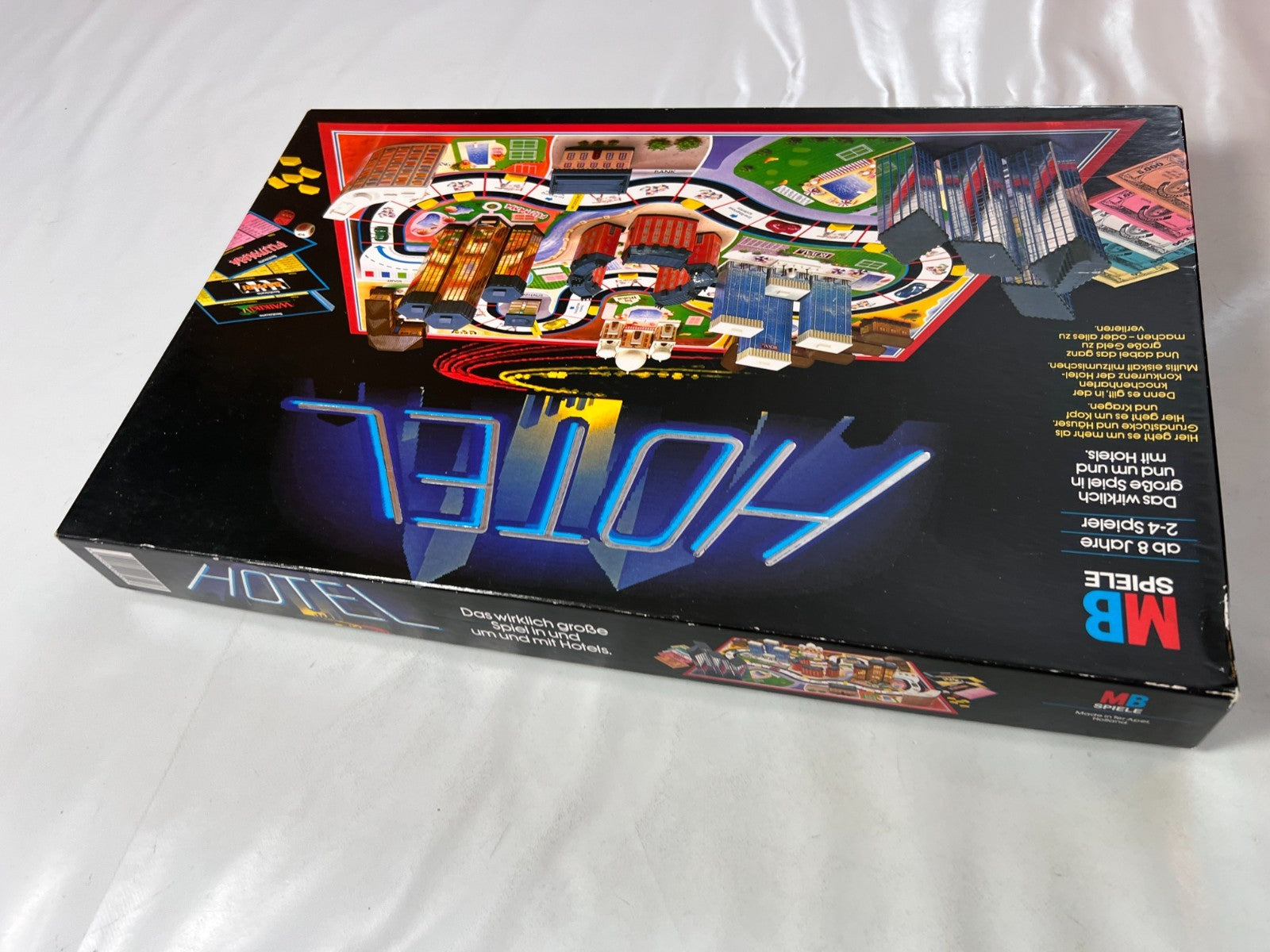 Hotel Brettspiel Komplett mit Laternen  MB Spiele Große schwarze Ausgabe - Ansicht 15
