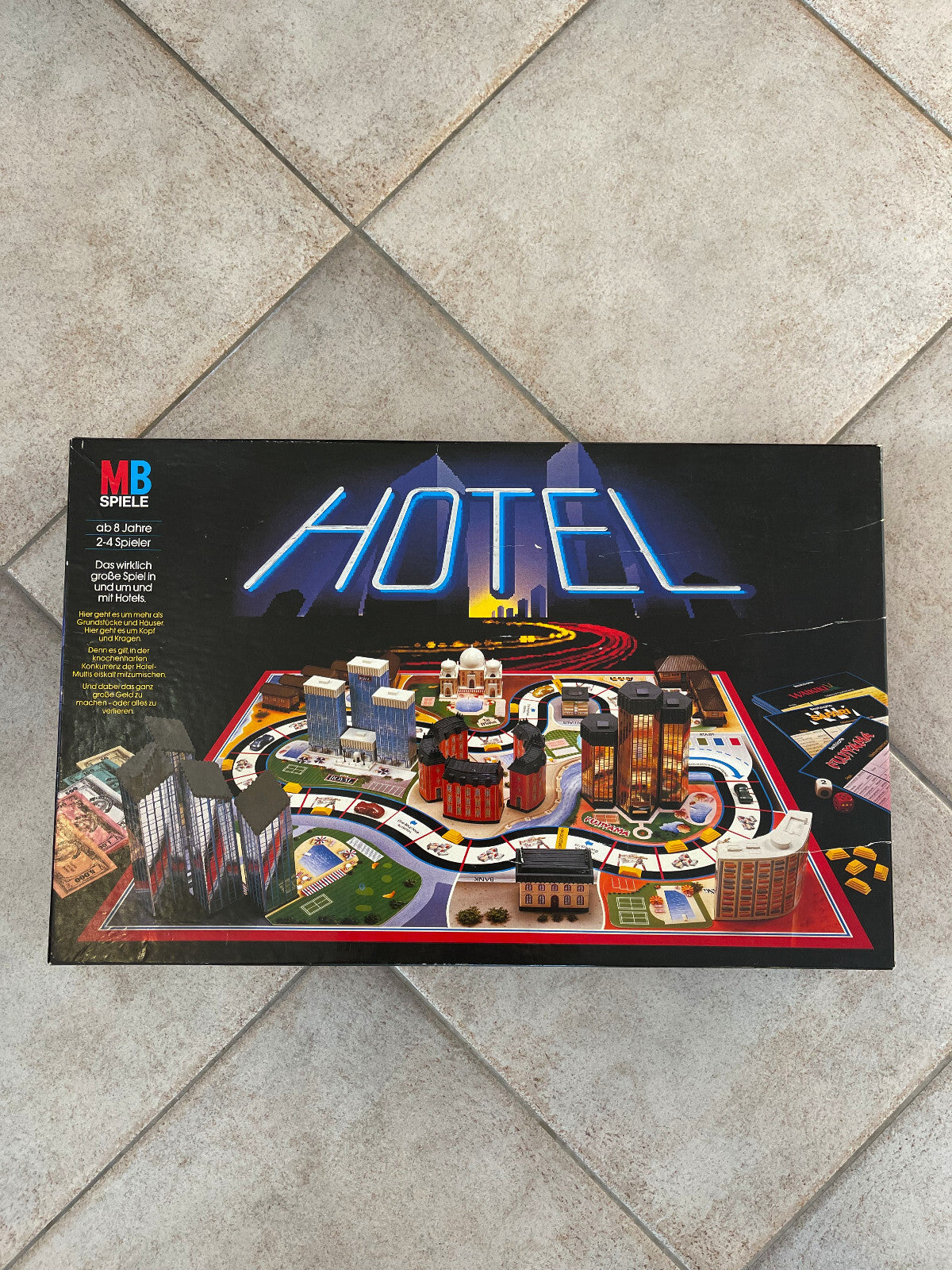Hotel Brettspiel MB mit Laternen Spieleklassiker Große schwarze Ausgabe Vollstän - Ansicht 2