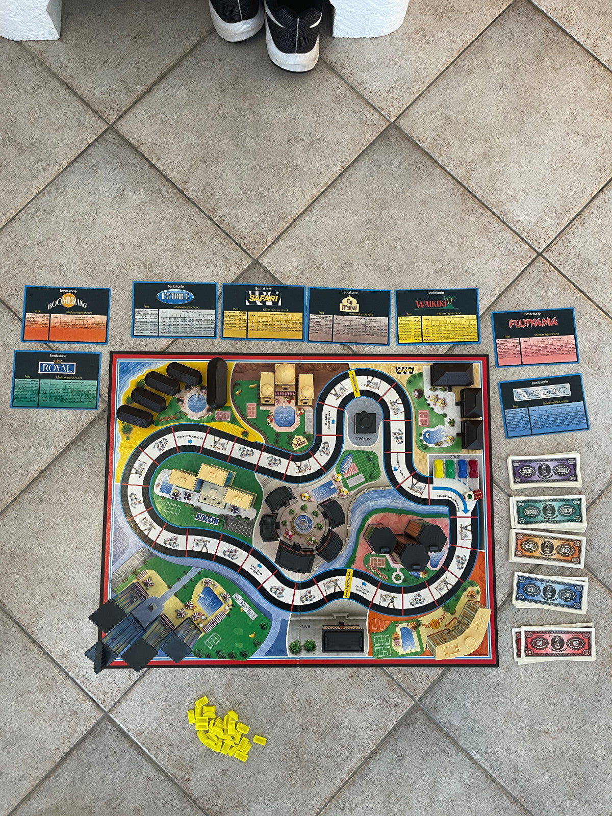 Hotel Brettspiel MB mit Laternen Spieleklassiker Große schwarze Ausgabe Vollstän - Ansicht 4
