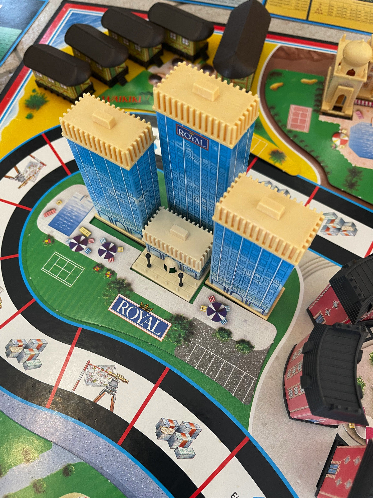 Hotel Brettspiel MB mit Laternen Spieleklassiker Große schwarze Ausgabe Vollstän - Ansicht 5
