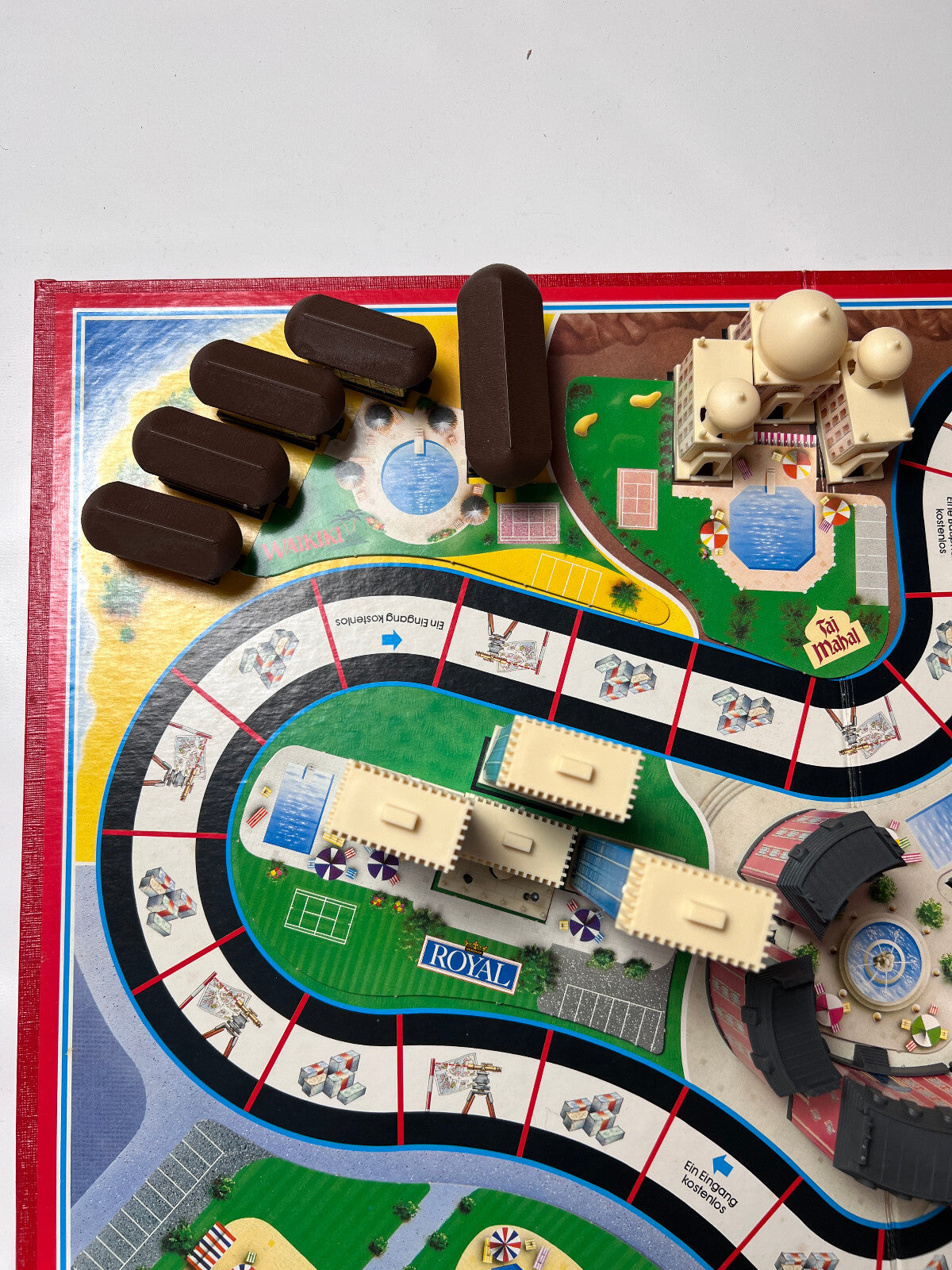 Hotel von MB Komplett mit Laternen - MB - Spieleklassiker Große schwarze Ausgabe - Ansicht 5