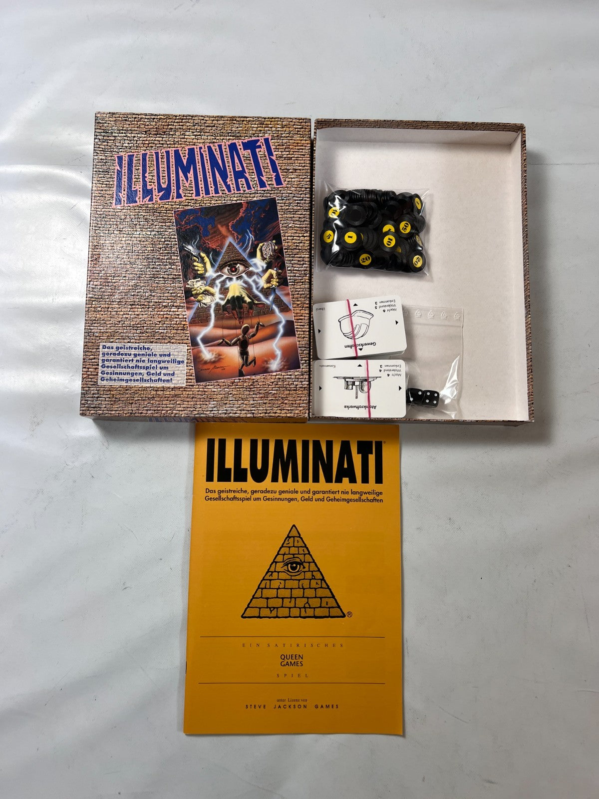 Illuminati Citadel Queen Games Deutsch 3. Auflage 1994  Vollständig - Ansicht 2