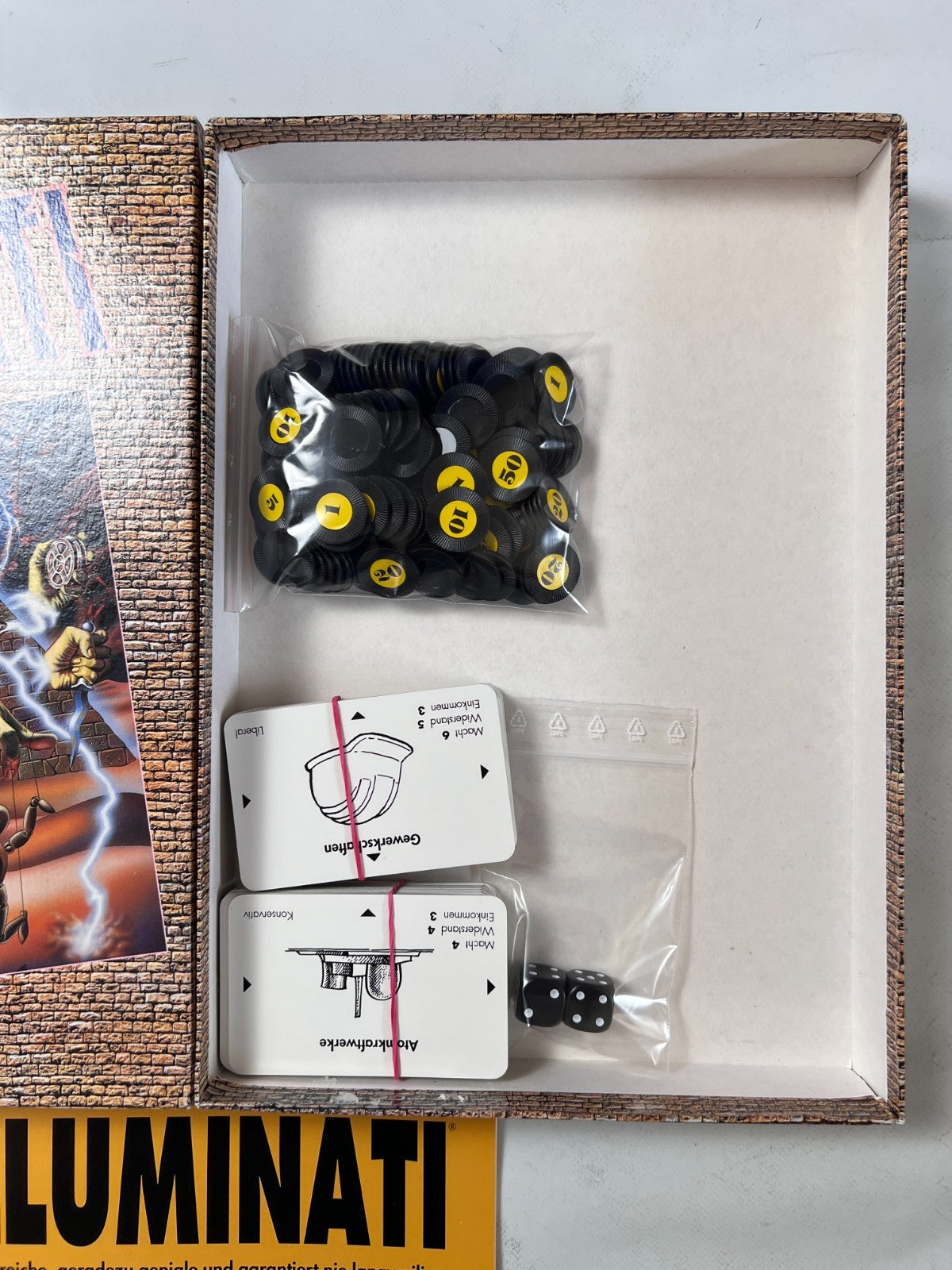 Illuminati Citadel Queen Games Deutsch 3. Auflage 1994  Vollständig - Ansicht 3