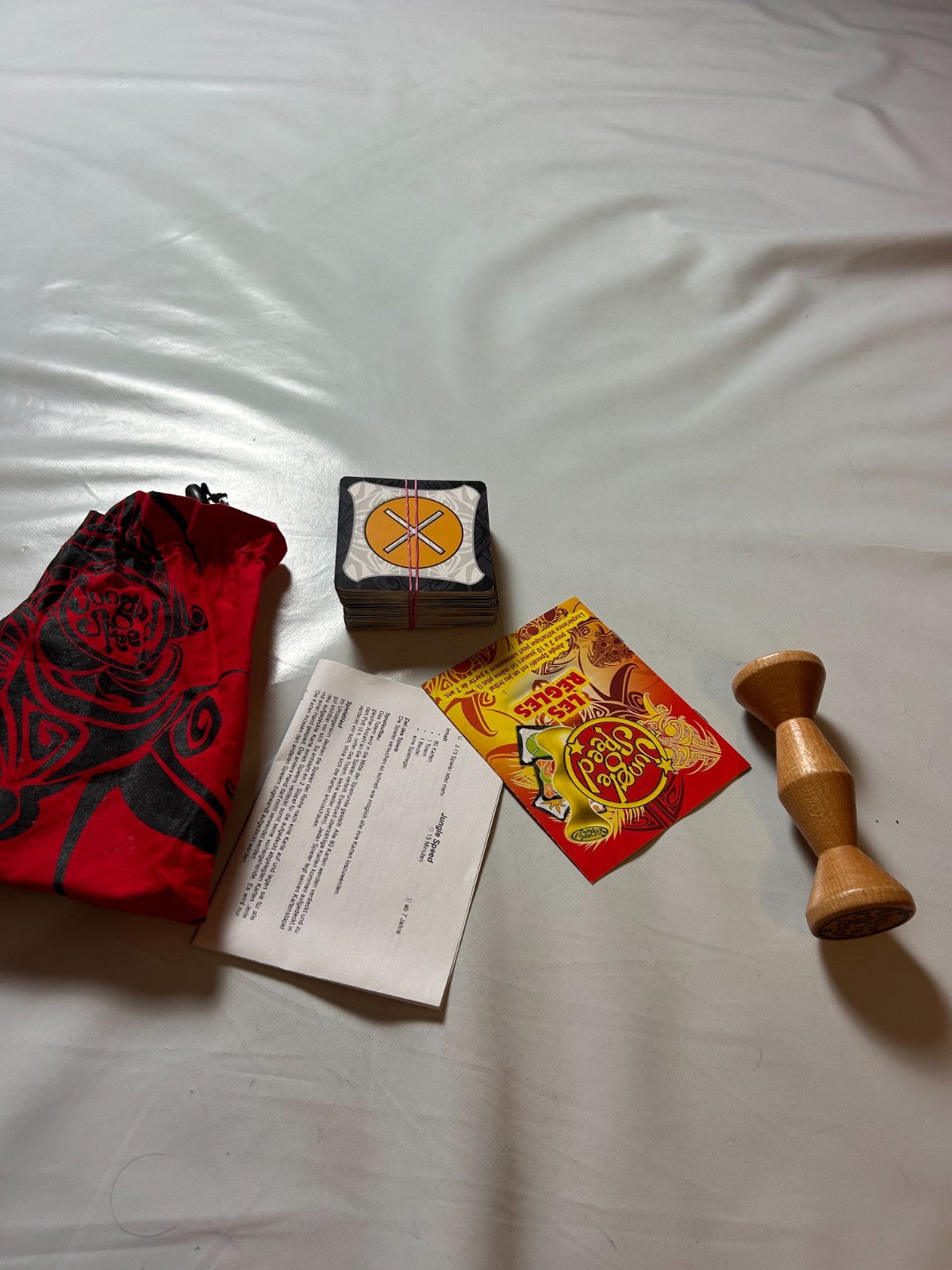 Jungle Speed von Asmodee für 210 Spieler ab 7 Jahren  Vollständig - Ansicht 7